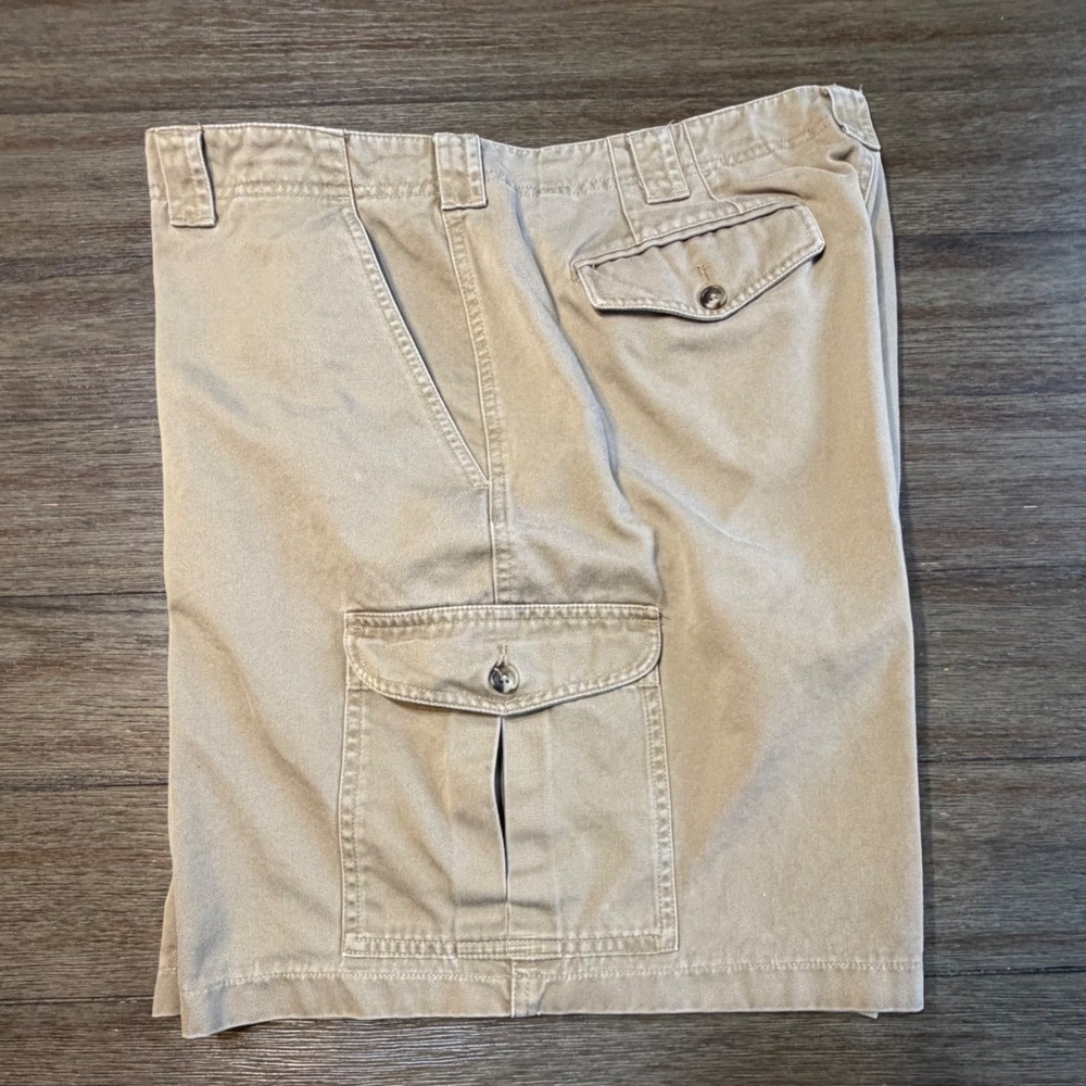 VTG LL Bean Mens Khaki Cargo Shorts Size 41 Tan Cotton Relaxed Fit Work Shorts
